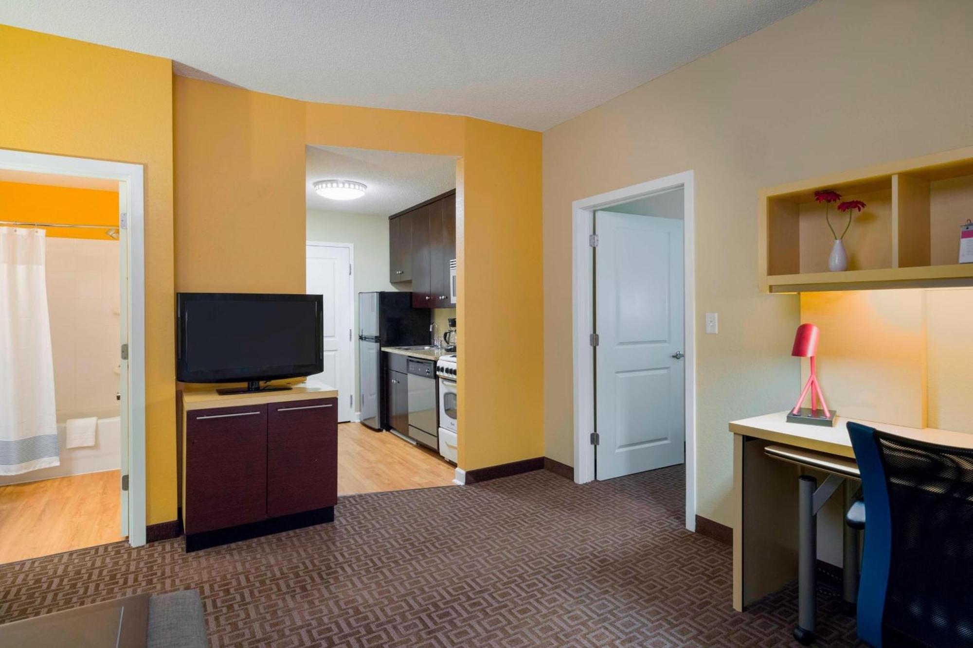 Towneplace Suites By Marriott Harrisburg Hershey Exterior photo