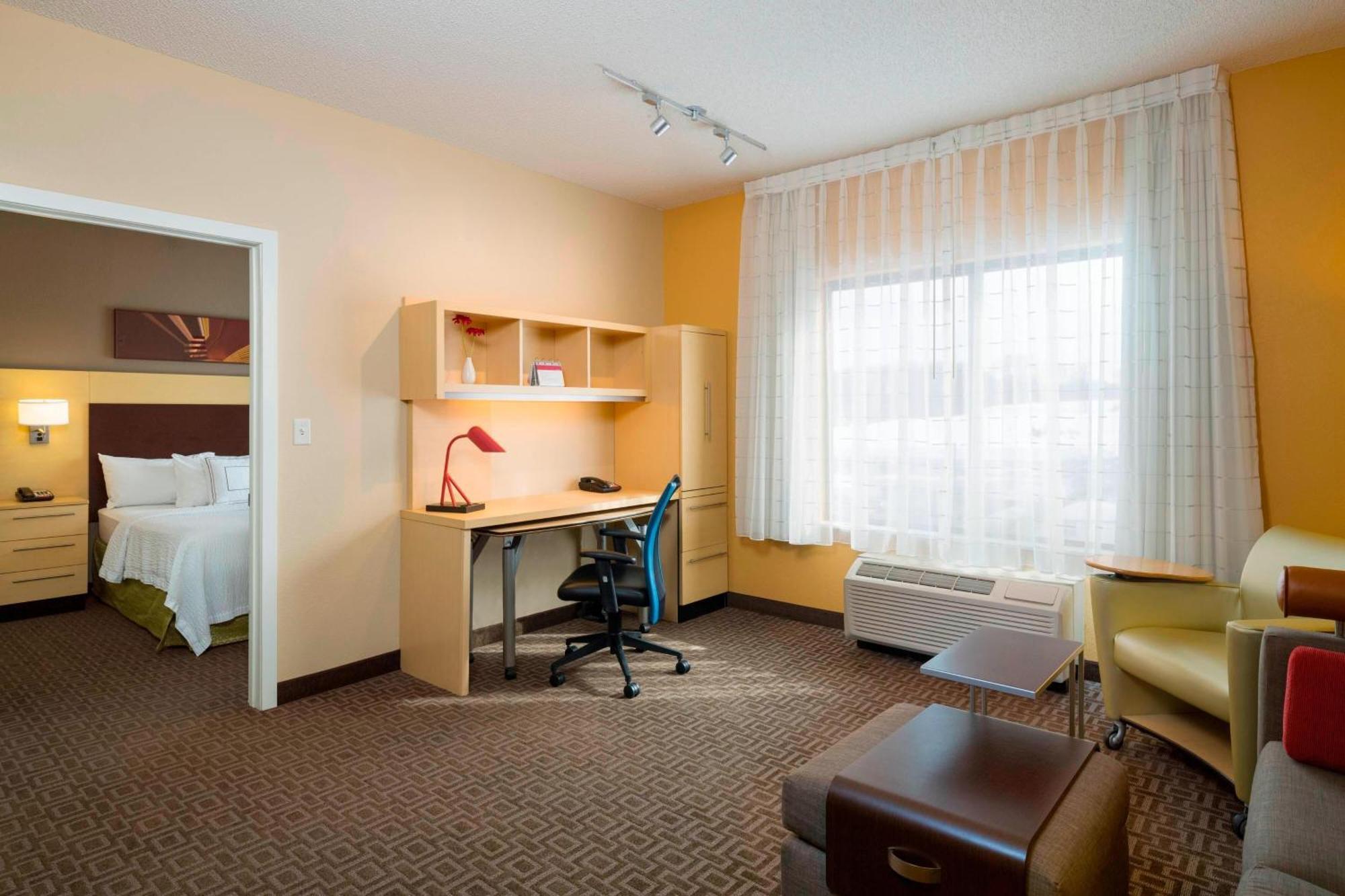 Towneplace Suites By Marriott Harrisburg Hershey Exterior photo